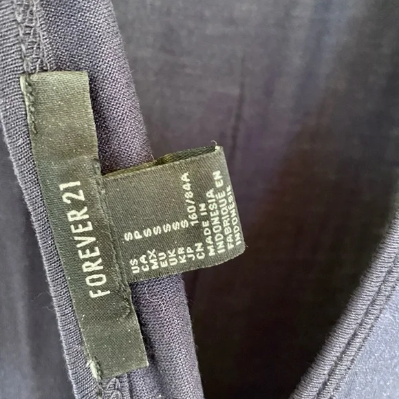 Low back maxi full length dress NEVER WORN - Picture 5 of 6